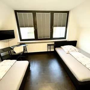  Apartment Khorsandi Eins